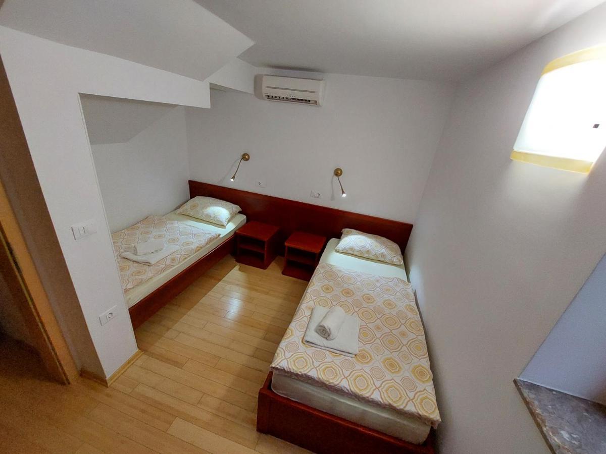 Apartmaji Fizine Portoroz Luaran gambar