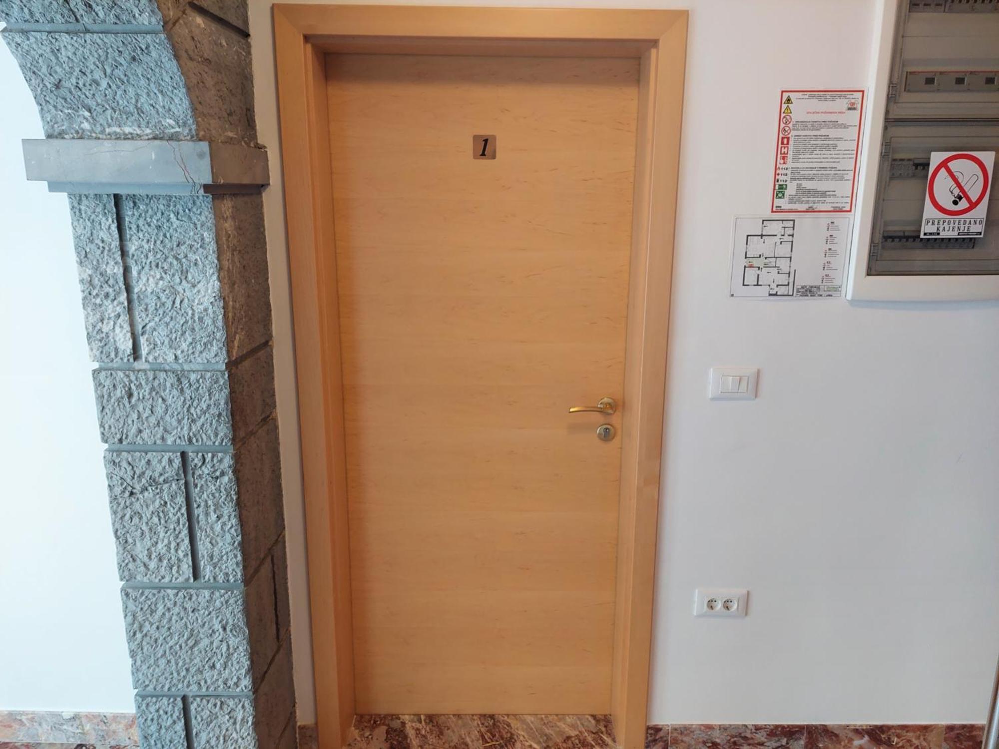 Apartmaji Fizine Portoroz Bilik gambar