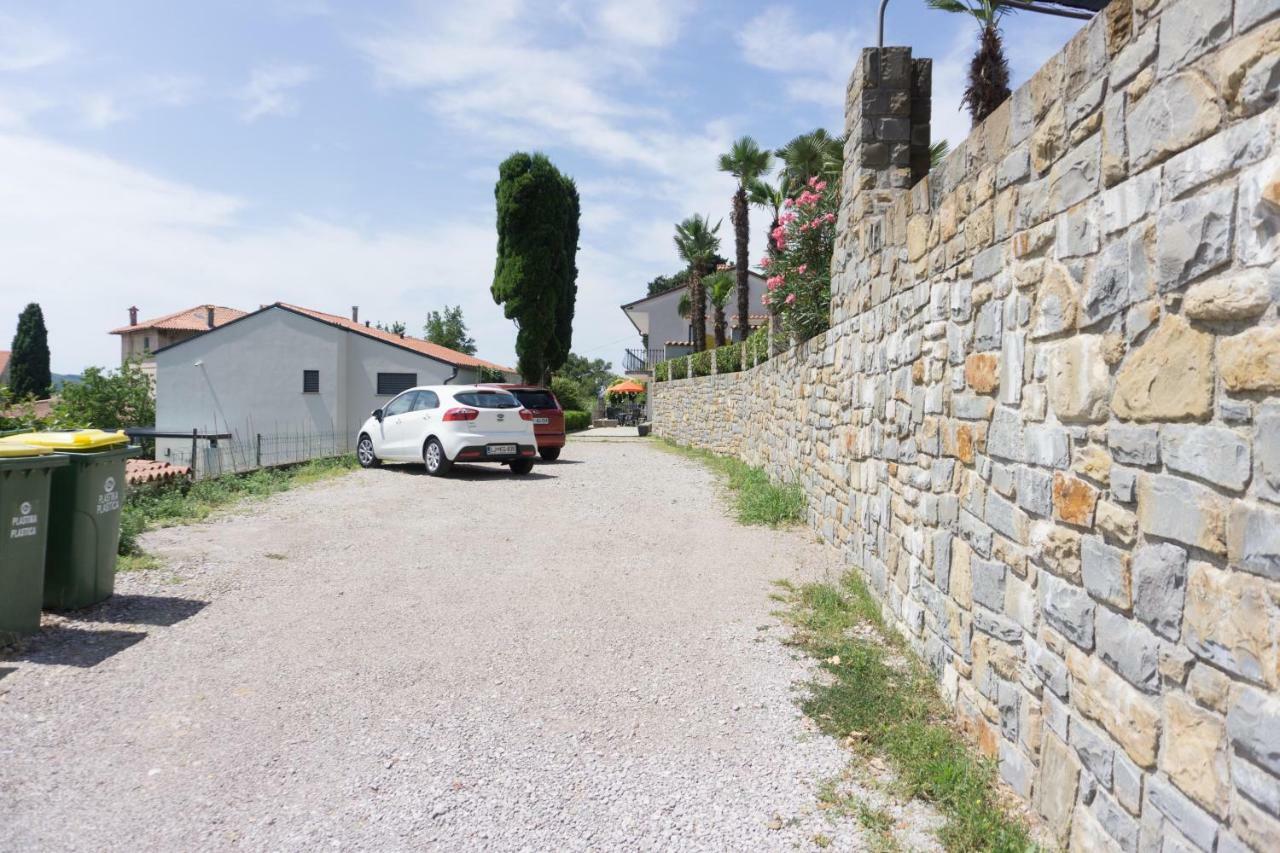 Apartmaji Fizine Portoroz Luaran gambar