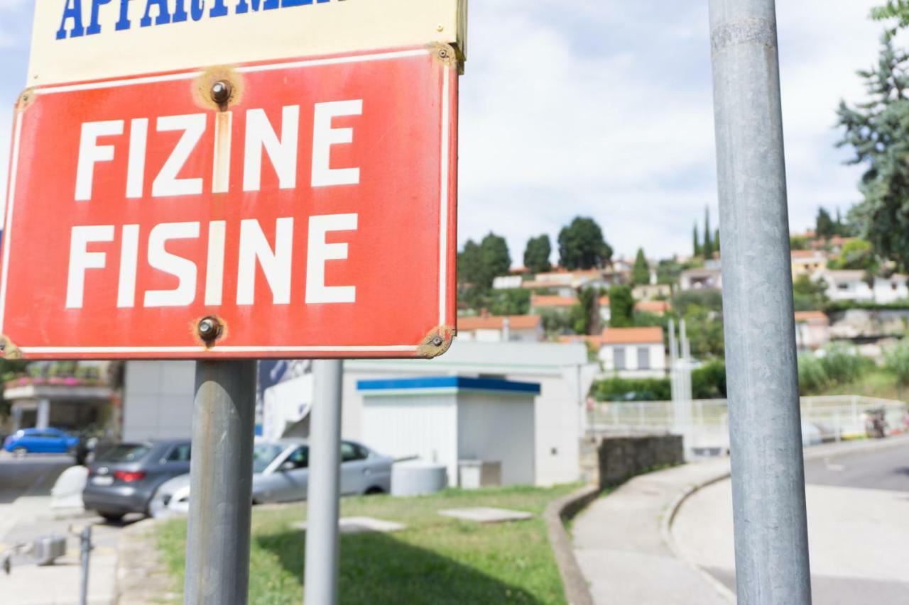 Apartmaji Fizine Portoroz Luaran gambar