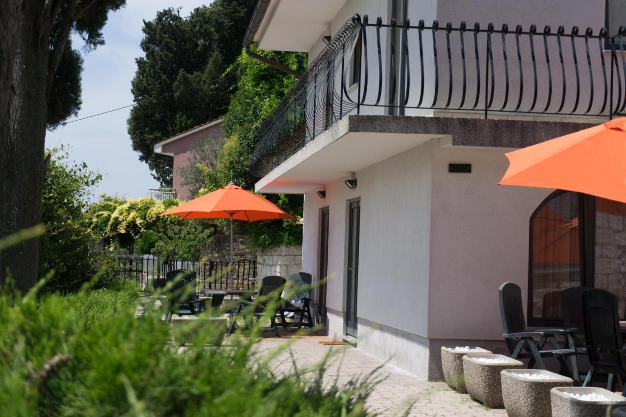 Apartmaji Fizine Portoroz Luaran gambar